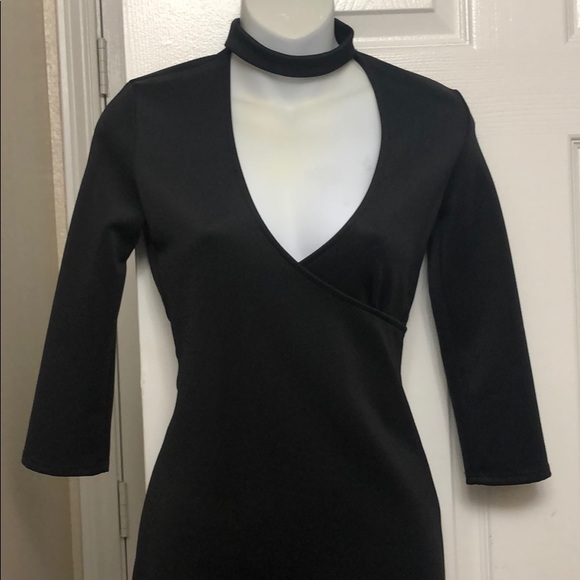 Black Dress - Picture 1 of 6